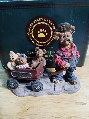 Boyds Bearstone Collection Huck With MandyZoeand Zack...Rolling Along • $18