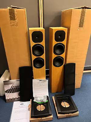 Neat Motive SX1 Loud Speakers Light Oak Less Than Half List Price • £1250