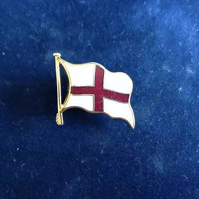 England Flag Pin / Lapel Badge Saint Georges Day • £3.50