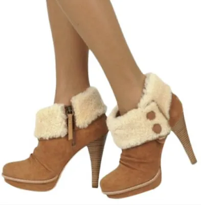 UGG Georgette Fawn  Leather /Shearing Ankle Boot 9 NEW • $75.50