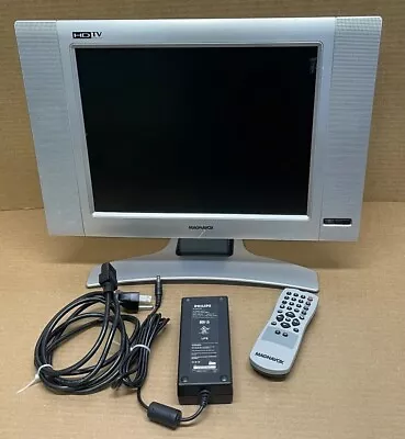 Magnavox 15  720p HDTV LCD TV 15MF605T/17 W/ OEM Remote AC Adapter TESTED ⭐️ • $63.20