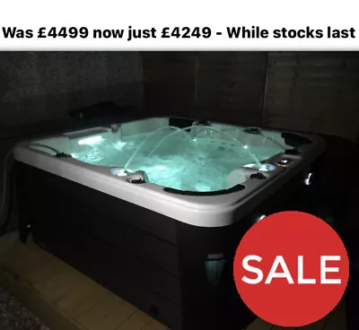 £4250 • Buy IN STOCK Music Hot Tub 13amp Plug & Play 6 Person Seat USA Balboa New White