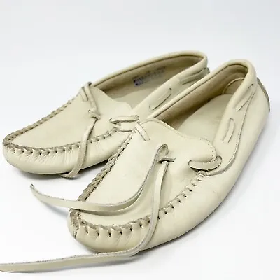 MINNETONKA Moccasins Women’s USA 10 M Creamy White Leather Slip On Flat Loafers • $20