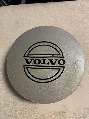 Volvo 240 Center Cap • $15