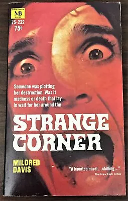 Mildred DAVIS / STRANGE CORNER 1969 • $16.83