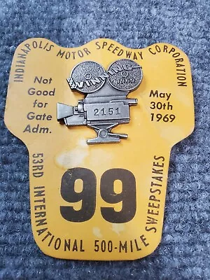 $139.60 • Buy 1969 Indy 500 SILVER #2161 Pit Pass Pin Badge - Mario Andretti Wins On Card Rare