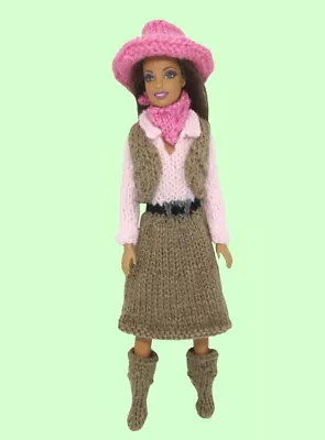 £2.65 • Buy BARBIE KNITTING PATTERN 229: 12  DOLL, Cowgirl Dress, Waistcoat, Hat, Boots, Tie
