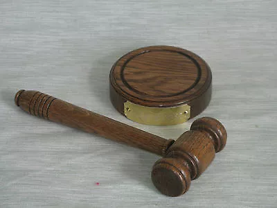 Small Dark Oak Gavel & Block Engraved Pocket Palm Auctioneer Best Man  • £23.99