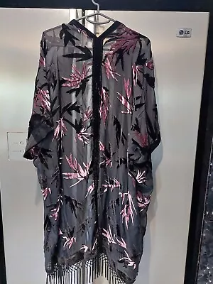 NEW  S M L XL  Black Pink Velvet Velour Devore Burnout Long Fringe Kimono Jacket • $49.99