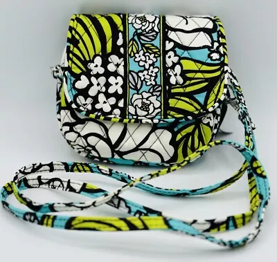 Island Blooms Mini Crossbody Pockets 5x6 Inch 26 “ Drop • $11.99