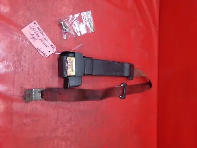 90-93 Mustang Convertible Lh Left Driver Rear Seat Belt Seatbelt Retractor Red • $45