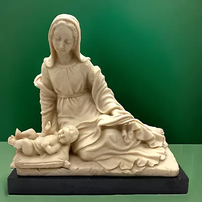 G. Ruggeri Madonna With Infant Cream Figural Resin 7  H X 7.5  W X 4  D HEAVY • $29.75