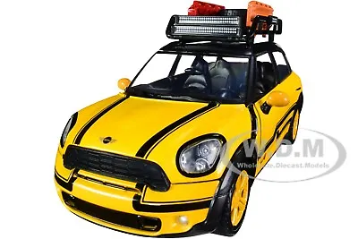 Mini Cooper S Countryman Yellow Met. & Black 1/24 Diecast Model Motormax 79752 • $19.99