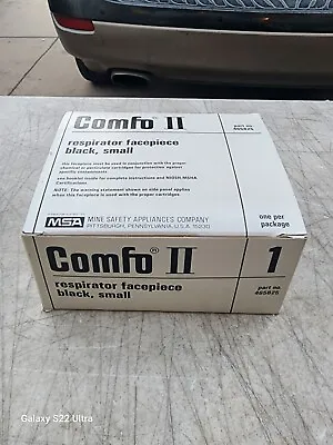 MSA COMFO II MASK RESPIRATOR Small  Brand New Old Stock • $10