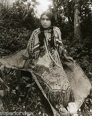 Native American Chippewa Ojibwa Princess Beads Leather Woven Rug Michigan GREAT • $8.99