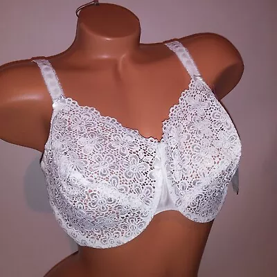Vintage Vanity Fair Bra 40D White Full Figure Unlined Floral Lace Underwire New • $35.99