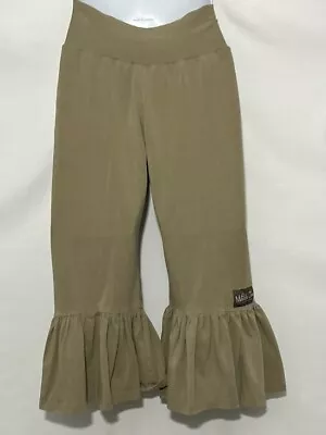 Matilda Jane Womens On The Boardwalk Big Ruffle Pants Size Small Tan Capris • $29.99