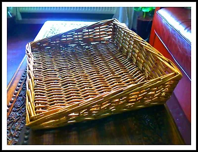 Gadsby Sloping Counter Top Wicker Display Basket Market/shop/kitchen..... • £12