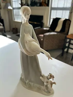 VINTAGE RETIRED 10 5/8  Lladro #4866 GIRL WITH GOOSE & DOG FIGURINE Matte AS IS • $9.99