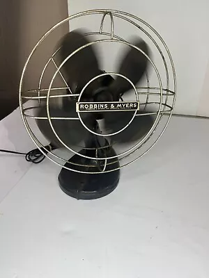 Vintage 1940s Robbins & Myers Oscillating Fan #20004 WORKING - Streamlined Style • $30