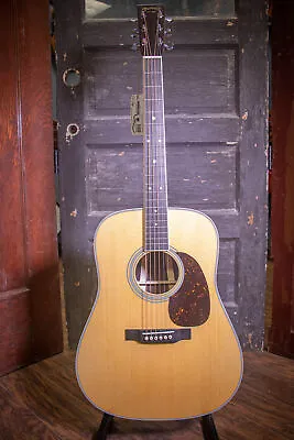 Martin D35 Dreadnought Acoustic Guitar W/Case • $3399