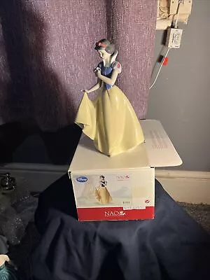 Disney Nao Porcelain By Lladro Figurine Snow White 2001680 Was £180 • £99