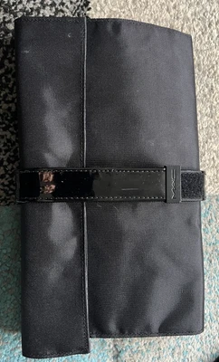 £15 • Buy MAC Makeup Brush Roll Large.  See Description