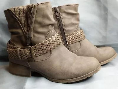 Women’s Mudd Ankle Boots Size 6 • $14.99