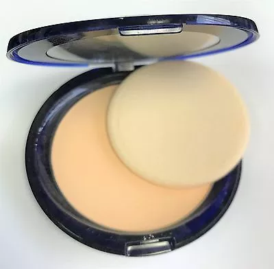 Maybelling Ever Fresh Pressed Powder - Medium Beige • $6.99