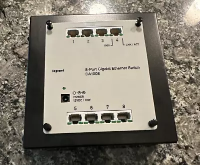 On-Q/Legrand DA1008 8-Port Gigabit Router/Switch **READ** • $49.99