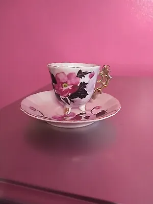 Vintage Miniature Hand Painted 3 Footed Tea Cup And Saucer • $16.99