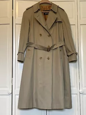 Women's Vintage Kensington Burberry Trench Coat W/ Wool Liner Nova 16 Long • $425