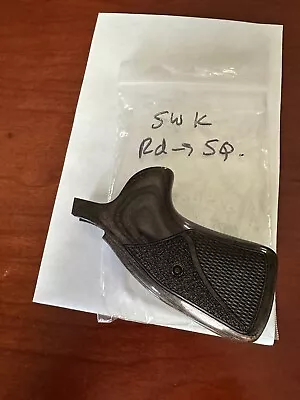 ALTAMONT Smith & Wesson NICE K K-AH FRAME ROUND To SQUARE BUTT GRIPS W/SCREW • $65