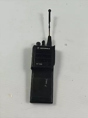 Motorola Ht1000 H01kdc9aa3bn Handie-talkie Fm Radio • $54.95