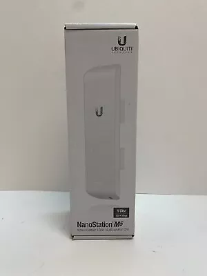 Ubiquiti NanoStation M5 5GHz Indoor/Outdoor AirMAX CPE • $45