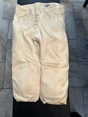 Men’s Size 32 1960’s Lace Up Football Pants. Southland/Oshmans W/ Knee Pads • $33.75