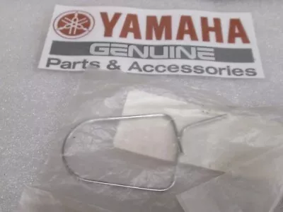 $4.95 • Buy U0A Genuine Yamaha Marine 63V-15705-01 Drive Pawl Spring OEM New Factory Parts