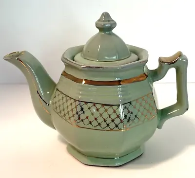 Small Vintage Hand Painted Oriental Teapot Green With Gold Trim • $12.99