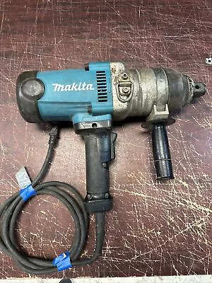 Makita 6906 120V Impact Wrench Tool • $480