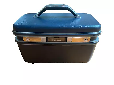 Samsonite Silhouette Vintage 80s Navy Blue Train Makeup Case • $75