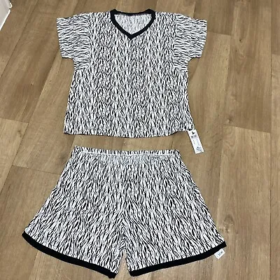 Intimissimi Womans Top And Shorts Set • £25