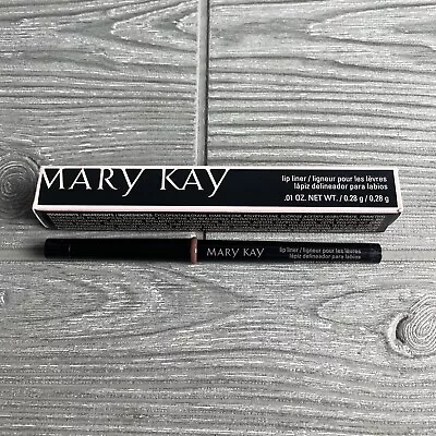 New In Box Mary Kay Twist Up Lip Liner Medium Nude Full Size .01 Oz 085795 NIB • $12.99