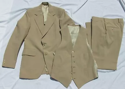 Men's Vintage 70s Beige/Tan Polyester Disco 3 Pc Suit W-34 J-40 • $65