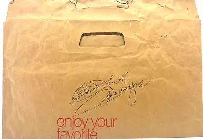 JOHN WAYNE Signed Autograph Shopping Bag 2 8x10 Black And White Photos JSA LOA • $2399.99