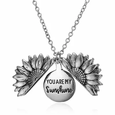 (26) Silver You Are My Sunshine Necklace • £2.99