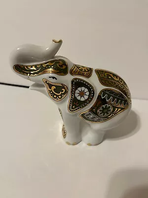 Mlesna Porcelain Fine Gold Plated Trunk Up Elephant With Ceylon Tea • $15