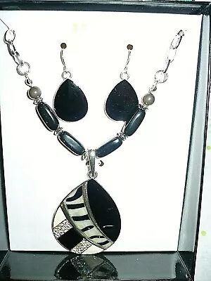 Mixit Necklace & Earrings Jewelry Set Black W Beads W Hook Earrings NEW • $21.99