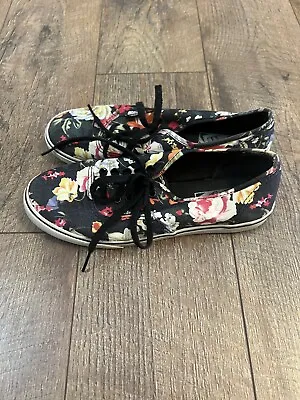 Women’s Floral Vans Sneakers Size 8 • £13.98