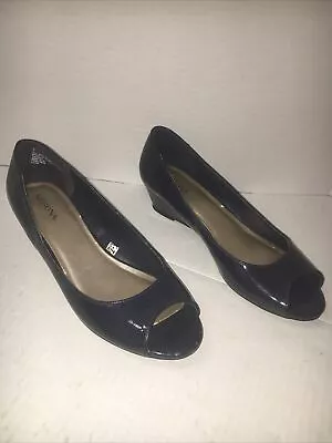 Merona Dark Blue Slip On Wedge Women’s Size  7 Dress Shoes • $12.50