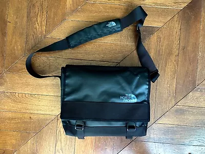 £60 • Buy North Face - Base Camp Messenger Bag (Crossbody, Vintage, Great Condition)
